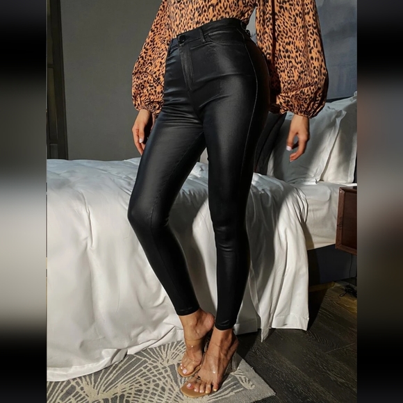 🏵️💚 Apperloth A High Waist Thermal Lined PU Leather Skinny Cropped Pants - Picture 2 of 8
